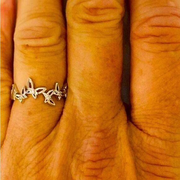 Sterling Silver Butterfly Crystal Wings Toe Ring Minimalist Open Band Ring - Picture 2 of 4